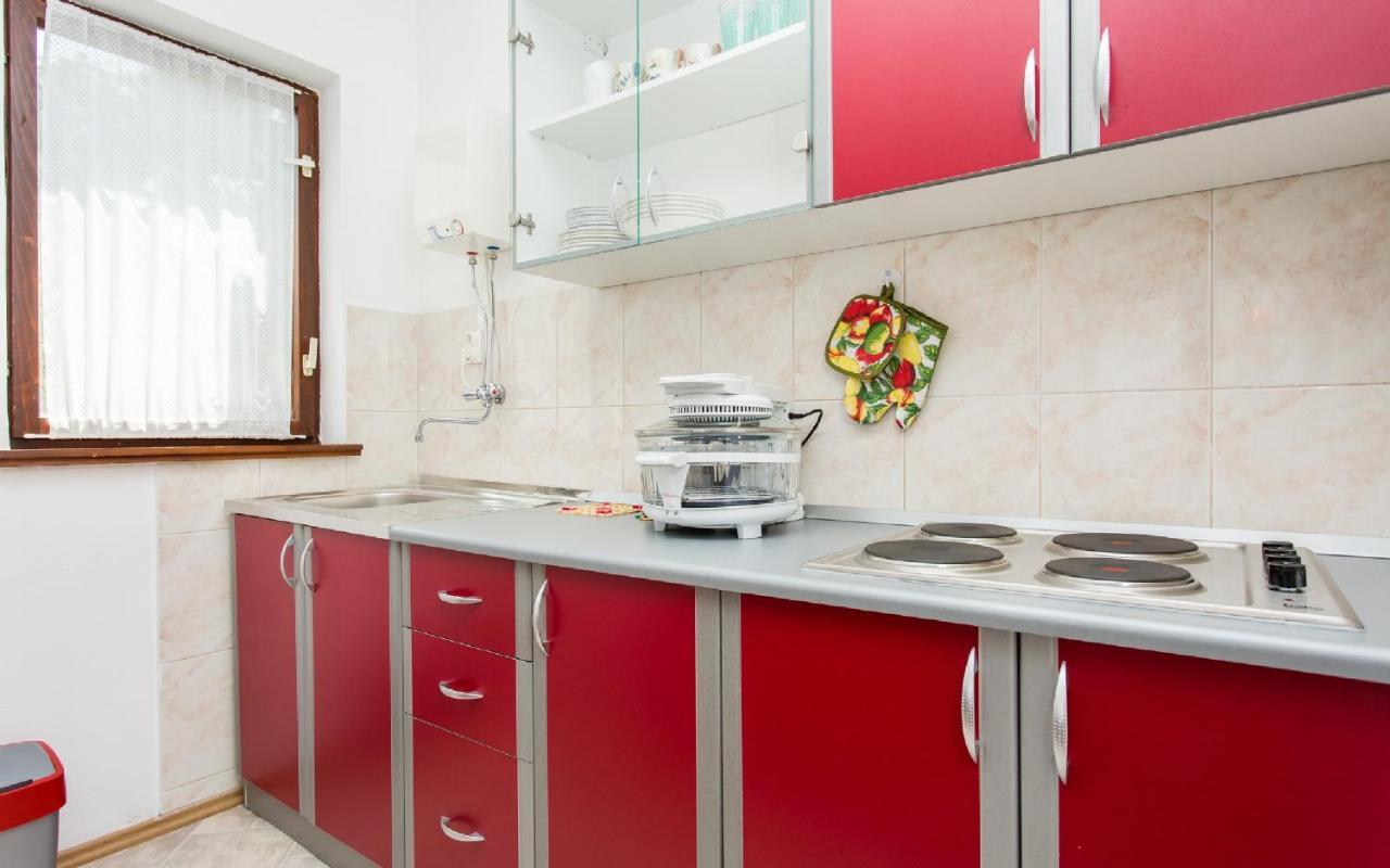 Apartman Broznic Šilo Exteriör bild