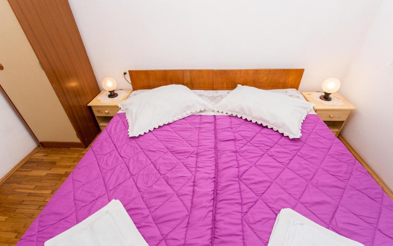 Apartman Broznic Šilo Exteriör bild